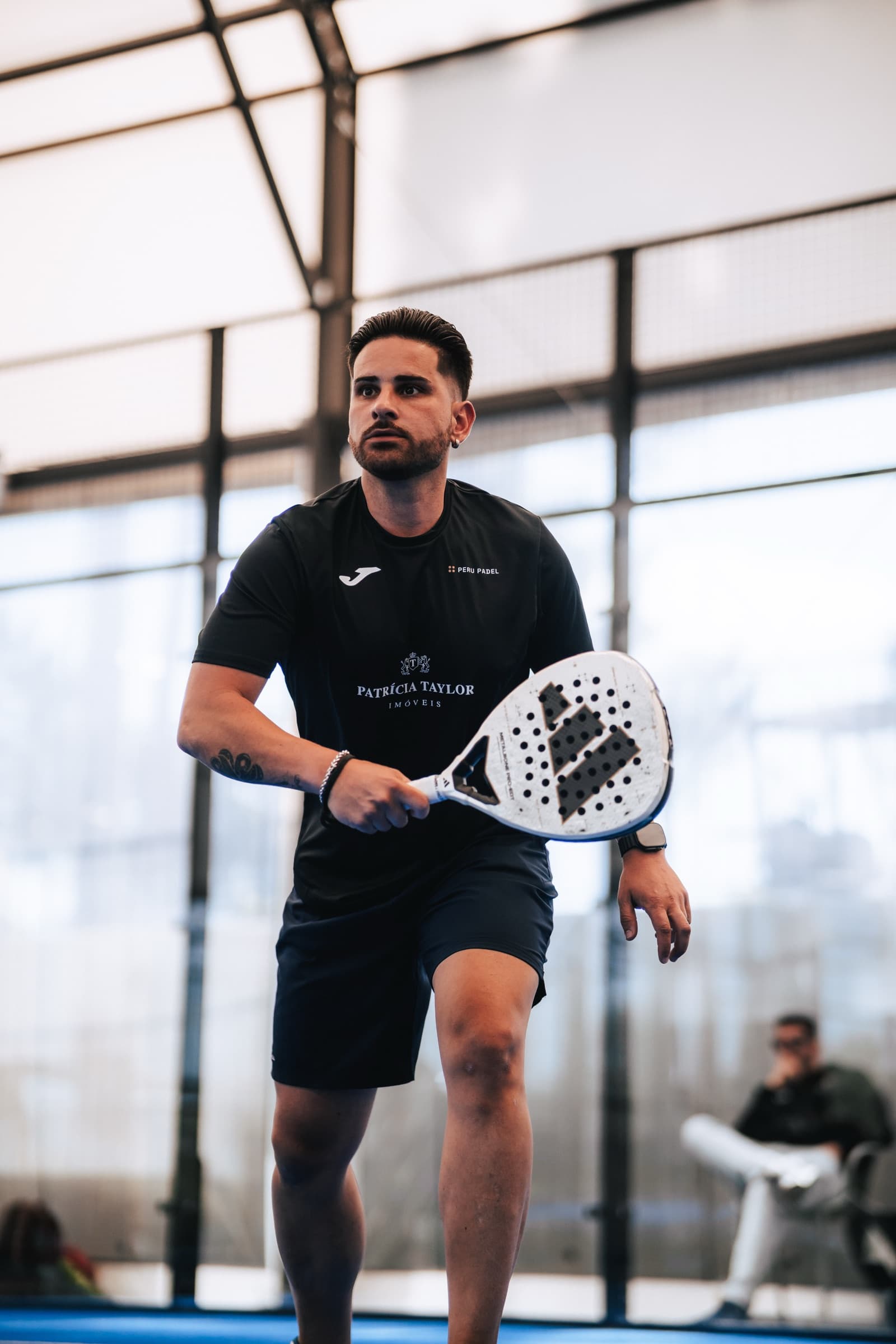 Jogador em treino no Peru Padel